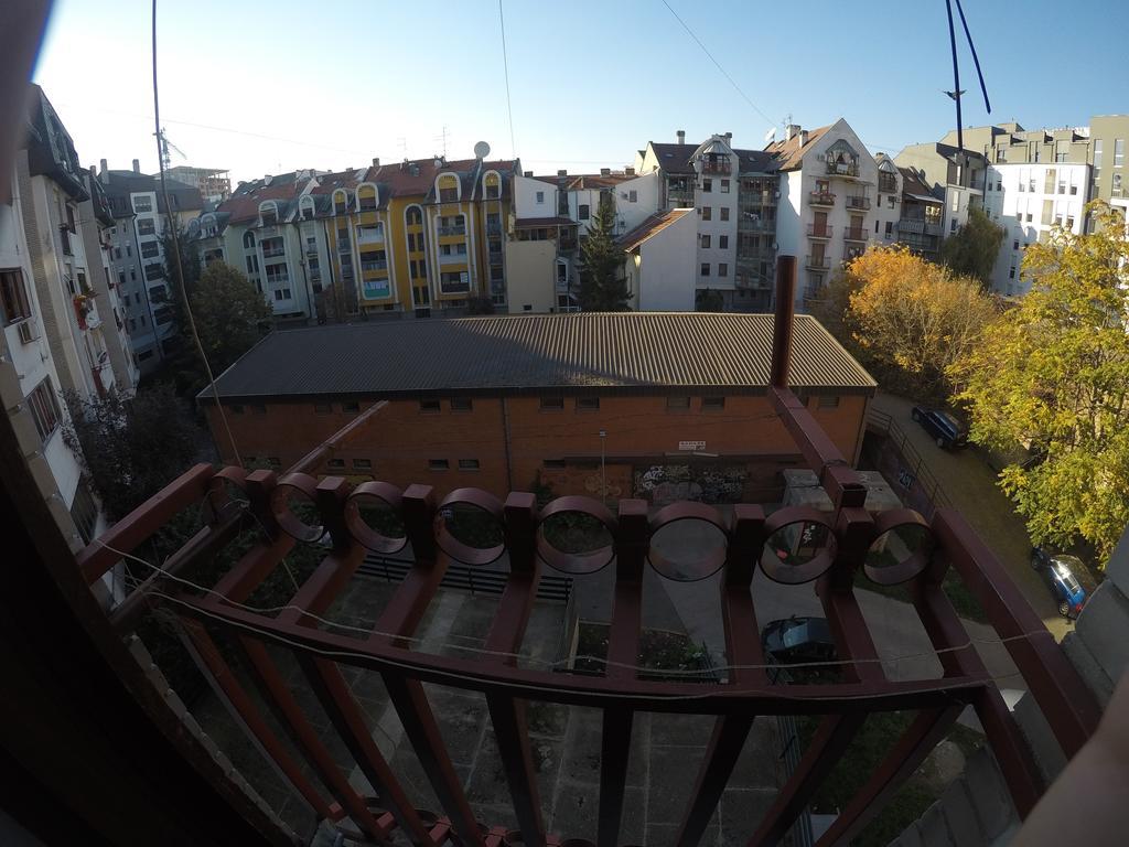Violet Star Apartment Novi Sad Ngoại thất bức ảnh